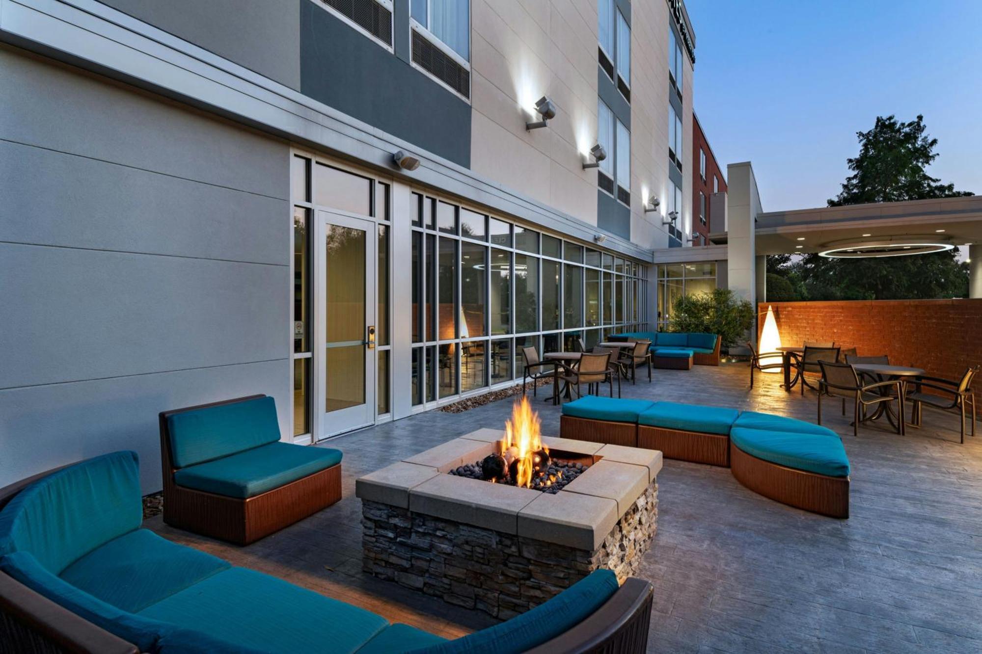 Springhill Suites By Marriott Houston The Woodlands Exterior foto